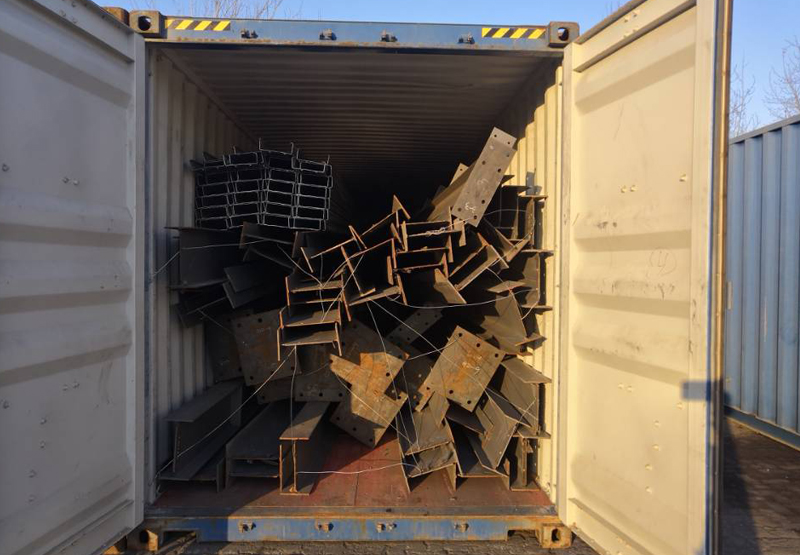 Prefabricated lightweight steel structure warehouse Delivery 1.jpg
