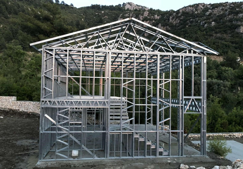 light gauge steel framing  house 2 menu.jpg