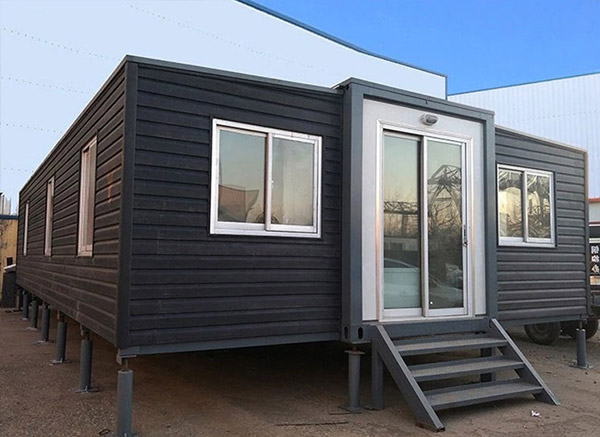 Expandable Container House