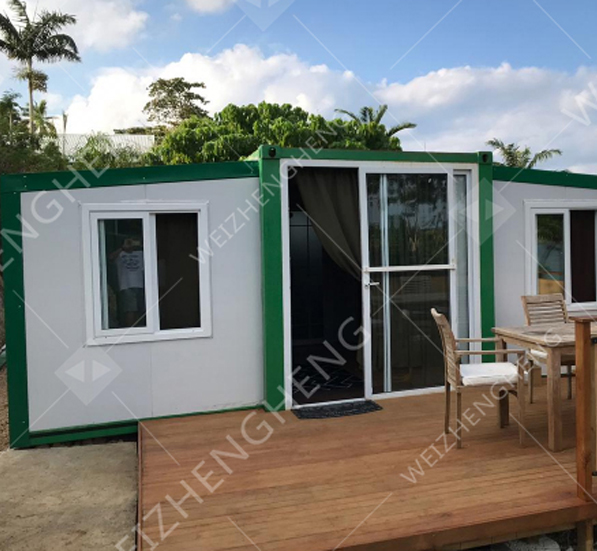 How comfortable and convenient to live in the expandable container house !