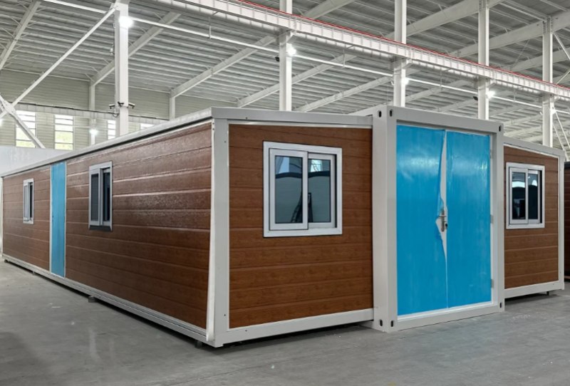 China vs. Local Suppliers: How to Choose an Expandable Container House Provider?
