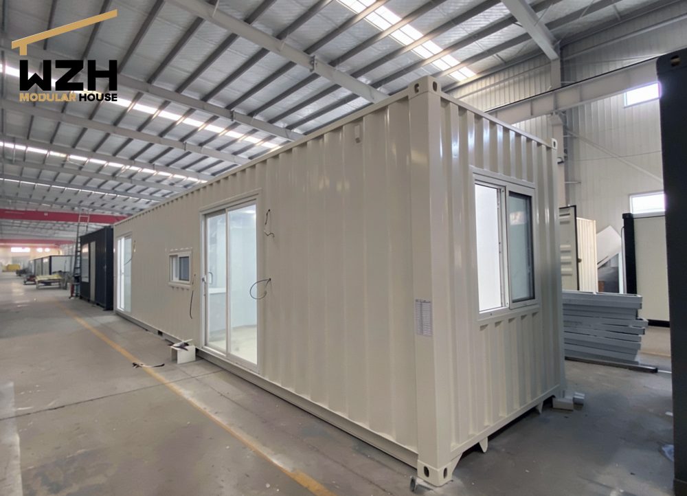 40ft Modified Shipping Container Granny Flat.jpg