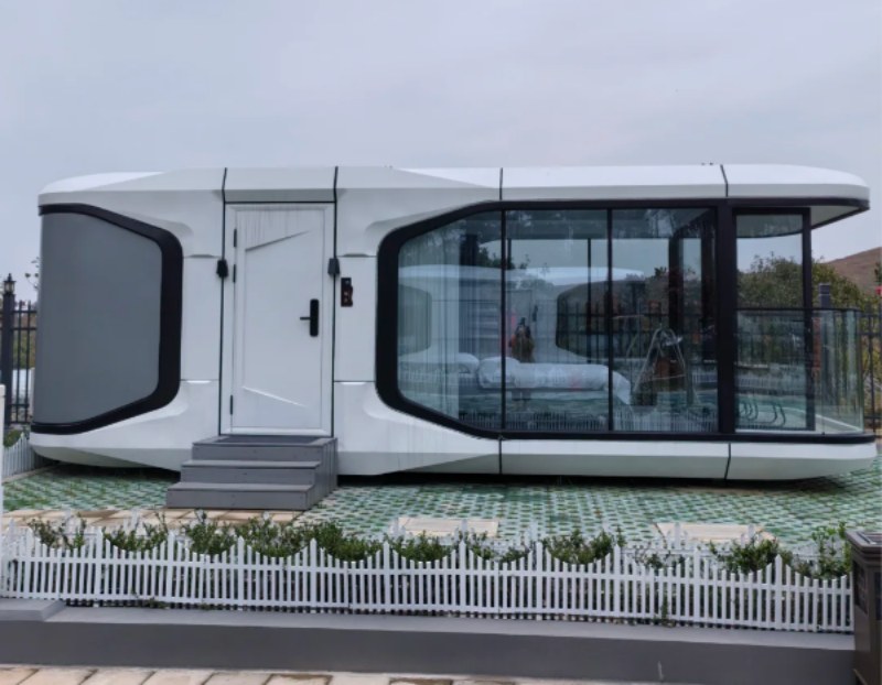 10 Practical Applications for Capsule Houses.jpg