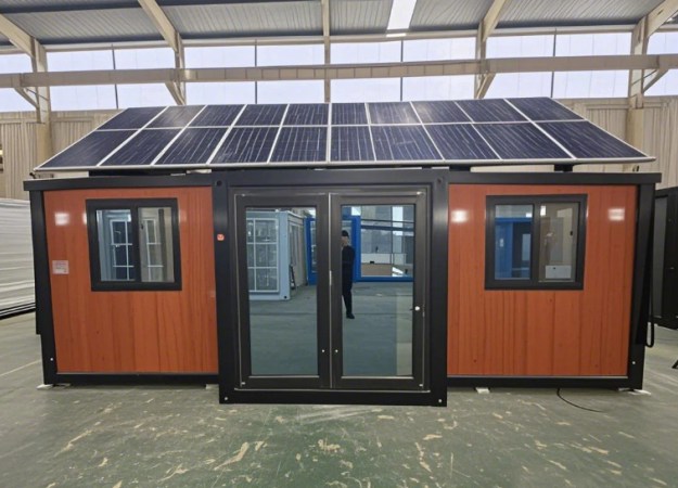 20ft 40ft expandable container house with solar energy​