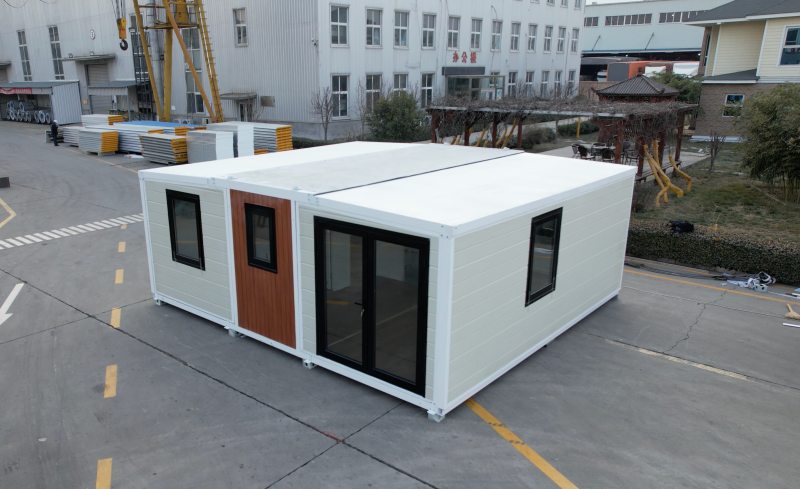 Cost of Ordering a 20ft Expandable Container House from China.jpg Cost of Ordering a 20ft Expandable Container House from China.jpg
